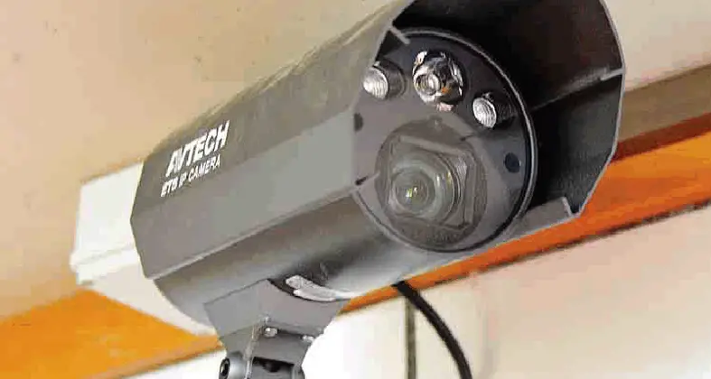 Un coro di no alle telecamere all'interno di asili e Rsa