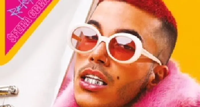 Sfera Ebbasta denunciato da due parlamentari di destra