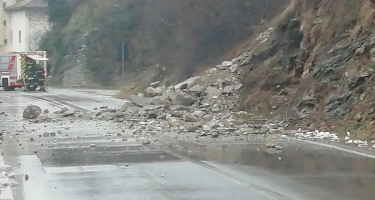 Doppia frana a Chiusole Bloccata l'ex Sp90