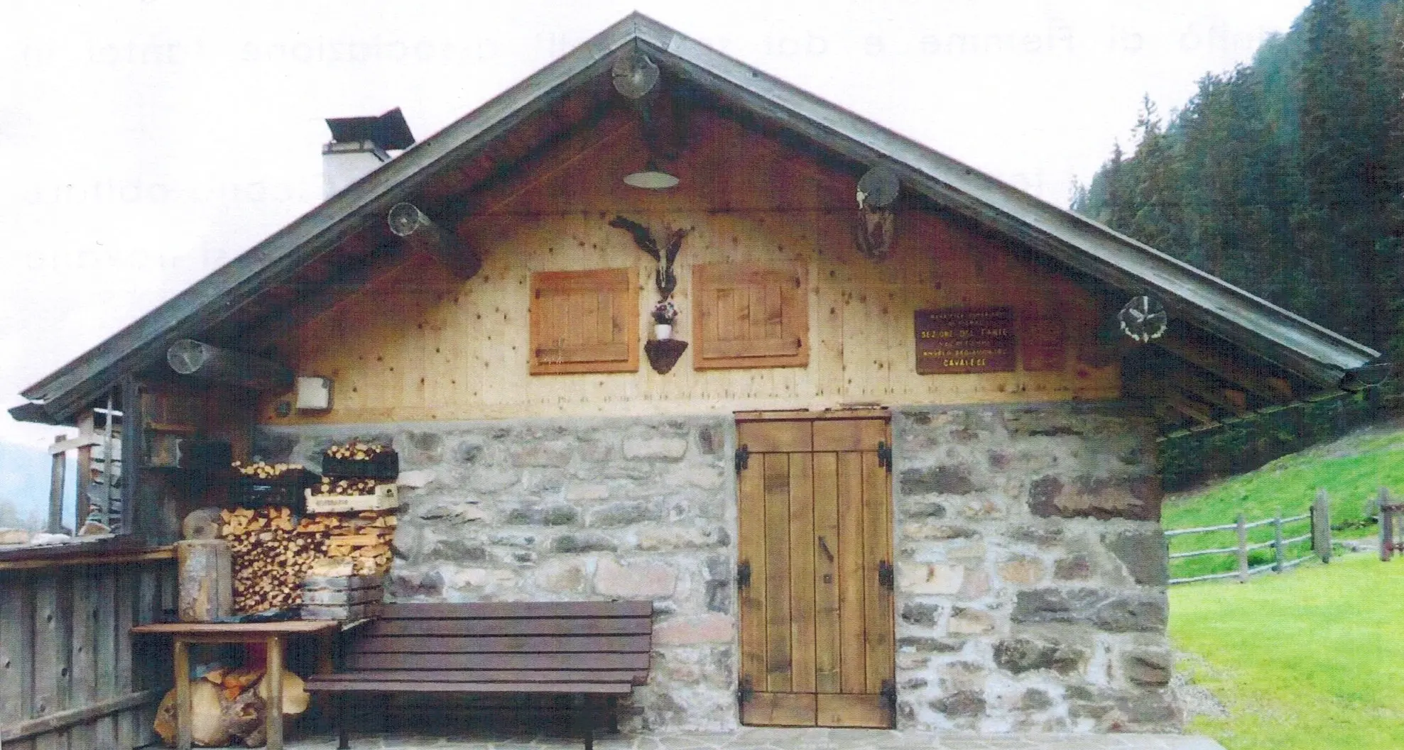Cavalese: si restaura la Malga de le Caore