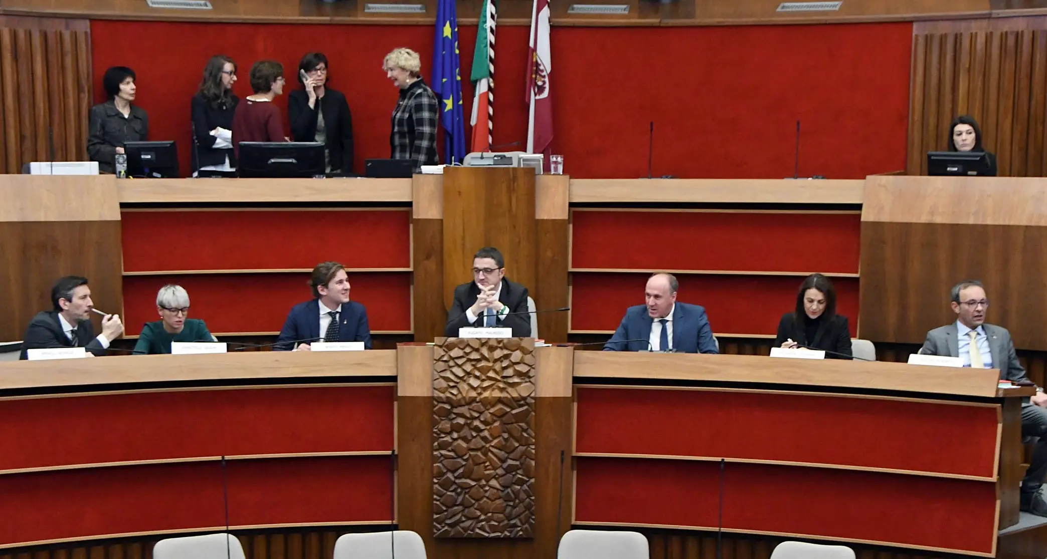 Scontro sui dieci anni di residenza in Trentino Sindacati duri: «Una sparata propagandistica»