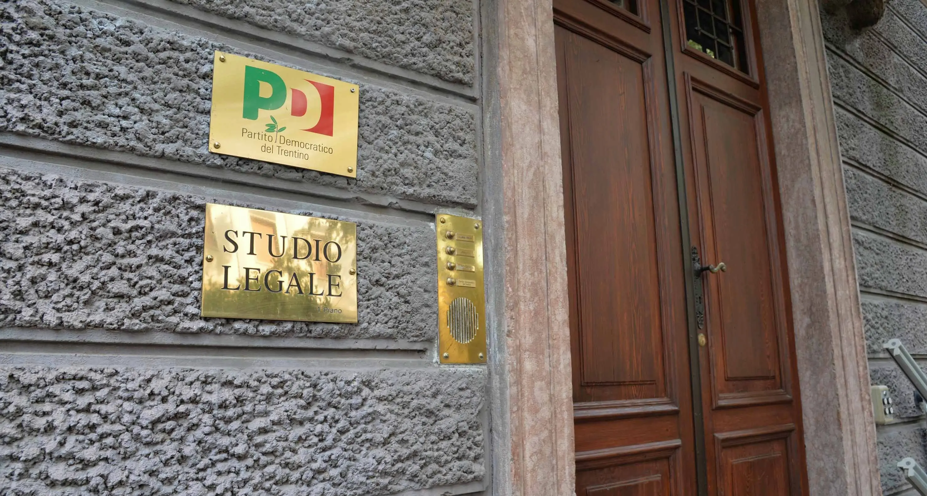 Segreteria Pd, la sfida è tra Maestri e Dal Ri