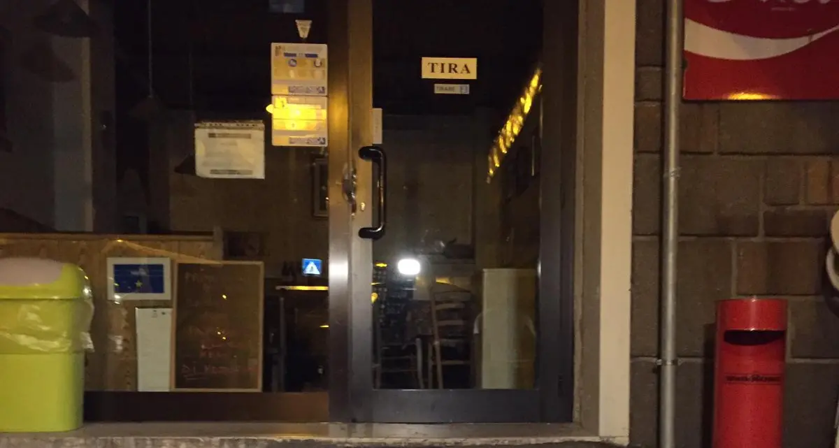 Tentata rapina in corso Buonarroti: minacciato il titolare del bar Dolomiti