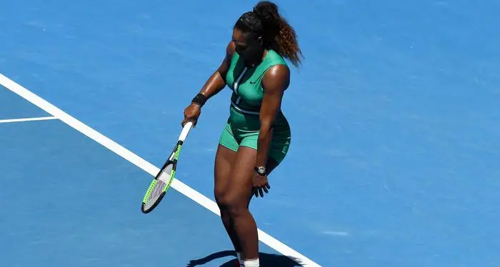 Australian Open, Serena si fa male ed esce con la Pliskova