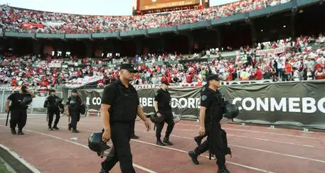 River-Boca, non si gioca nemmeno oggi «Non ci sono le condizioni»