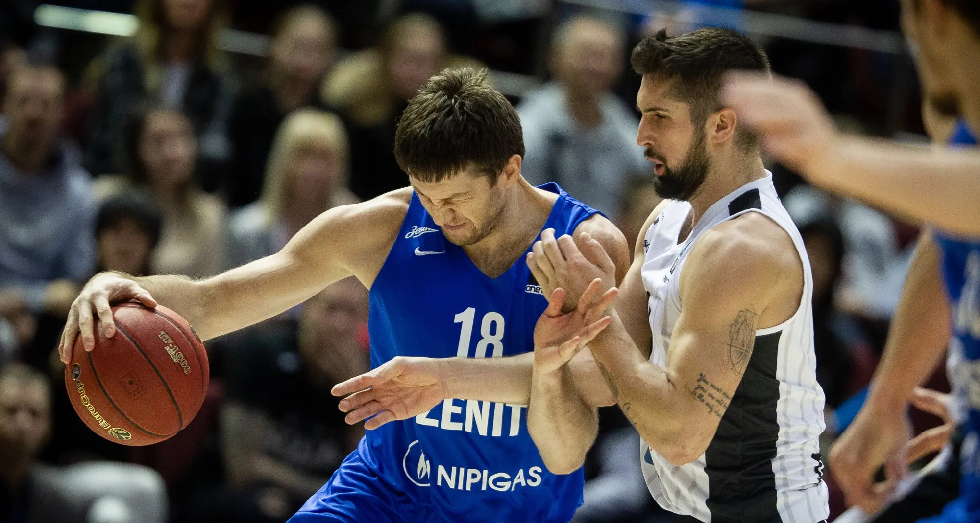 Aquila Basket, che impresa Batte lo Zenit all'overtime