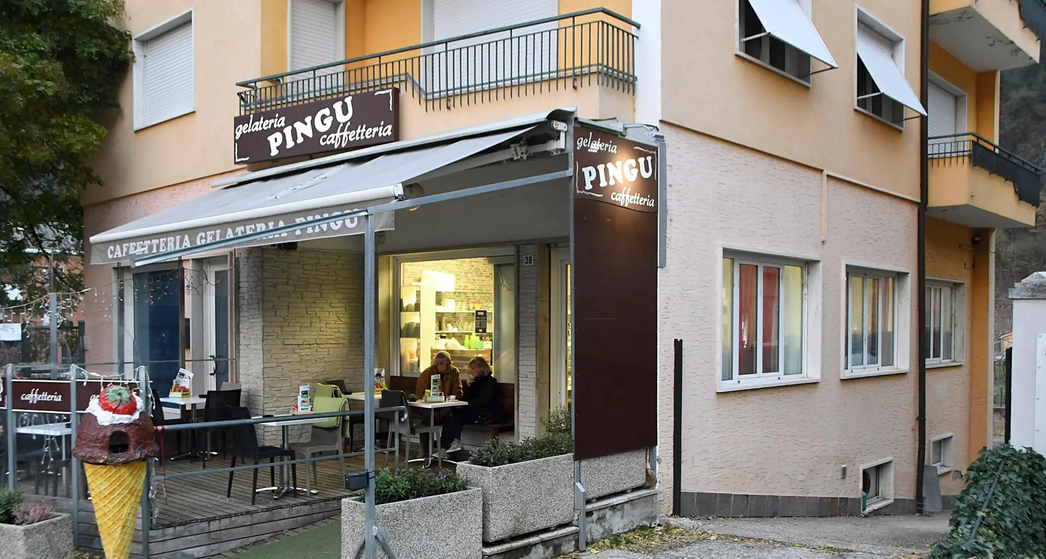 Ancora ladri in azione a Gardolo Colpo la notte scorsa da Pingu