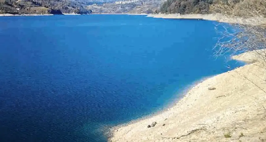 L'area delle «Plaze» pronta per l'estate