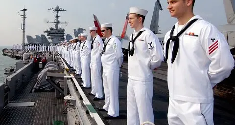 Usa: Marina militare cancella punizione a «pane e acqua»