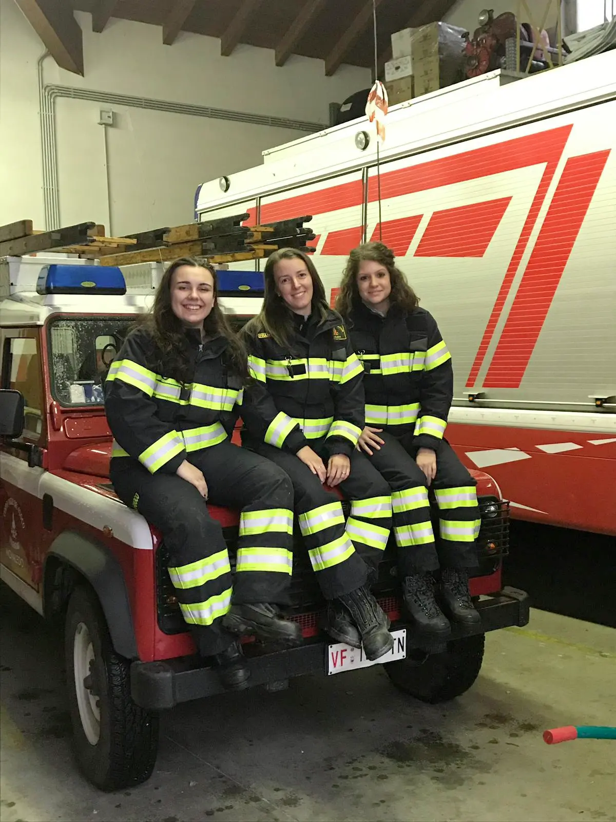 Giorgia Bassetti, Francesca Martinelli e Fabiola Chiesa vigili del fuoco Novaledo per 7