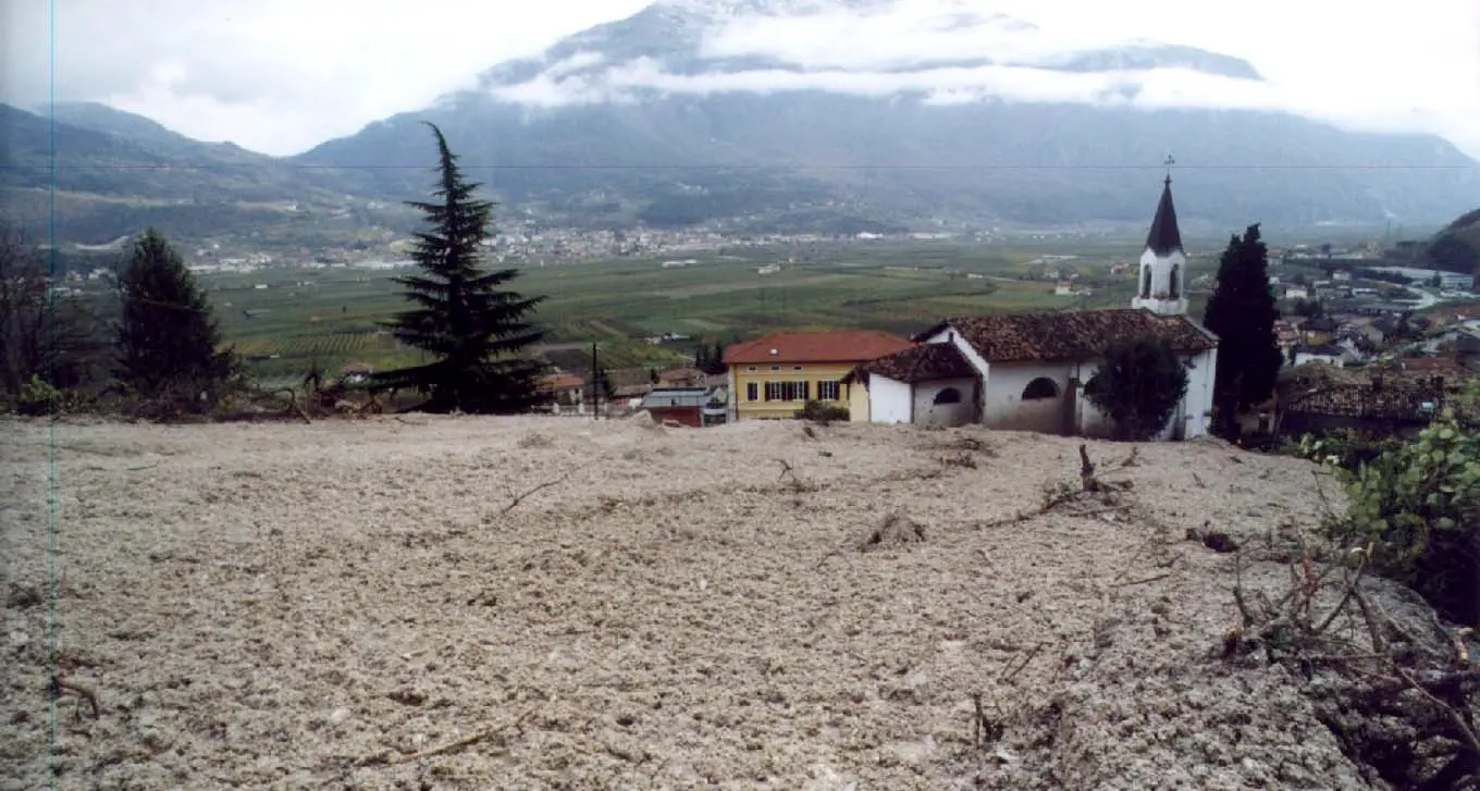 Romagnano, diciotto anni fa la frana: il ricordo dei vigili del fuoco volontari