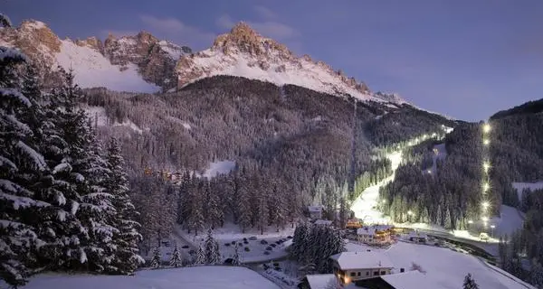 Sci e slittino by night a Obereggen