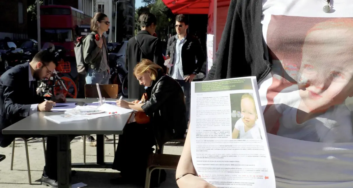 Alex, svanisce una speranza Ma la solidarietà non si ferma