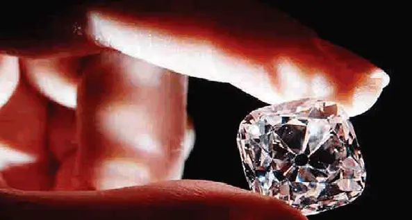 Banca condannata a risarcire per i diamanti venduti al quadruplo del valore reale