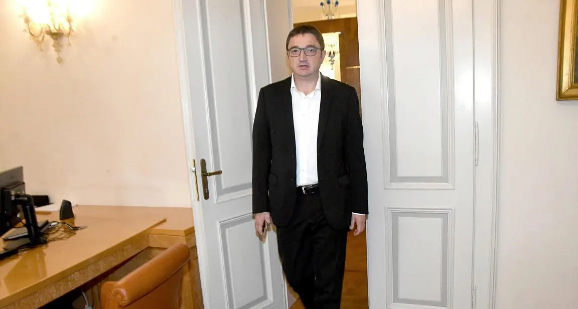 A22: sede a Bolzano, parla Fugatti
