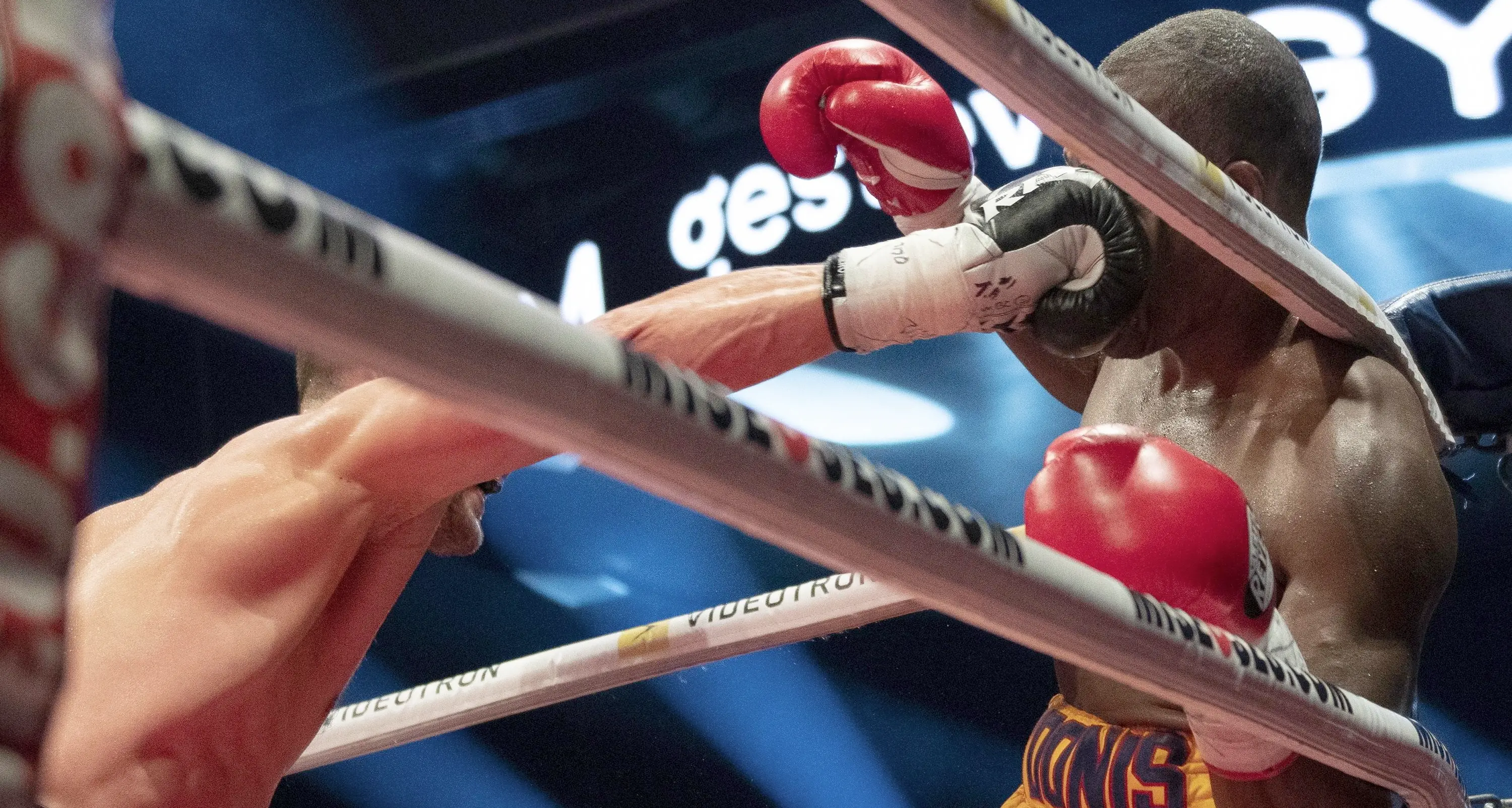 Boxe, il 2018 è anno nero E Stevenson lotta per la vita