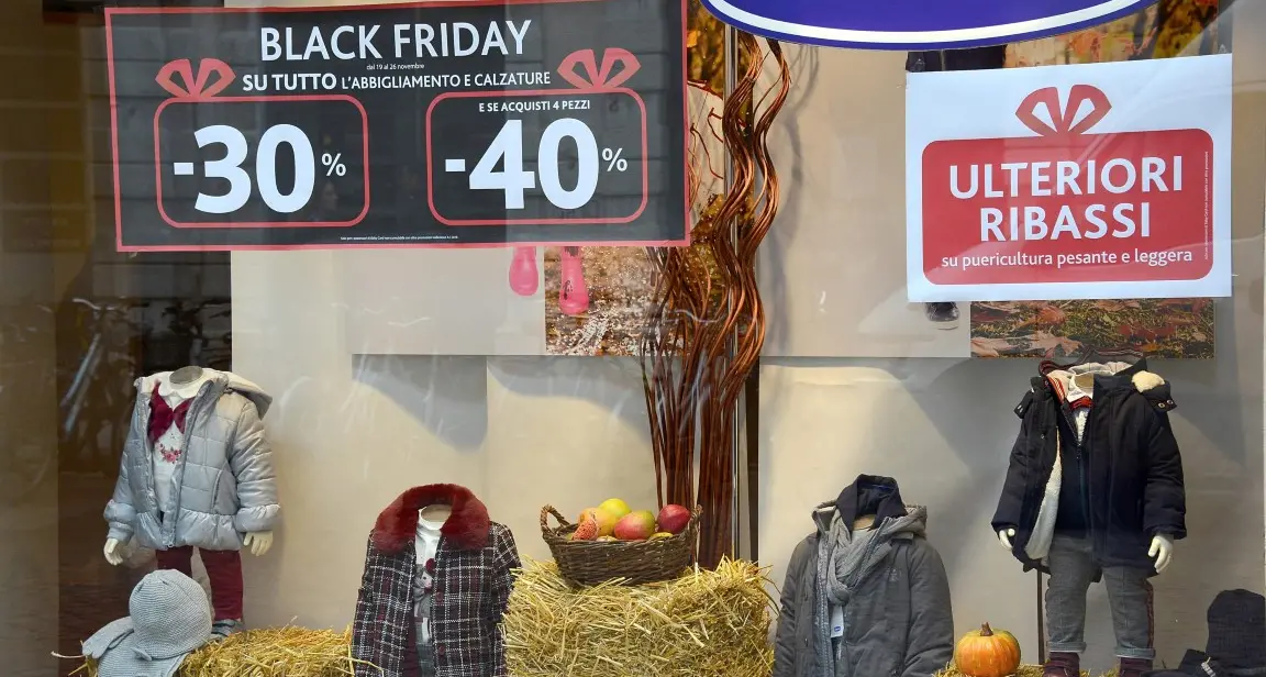 Shopping: tutti pazzi per il Black Friday
