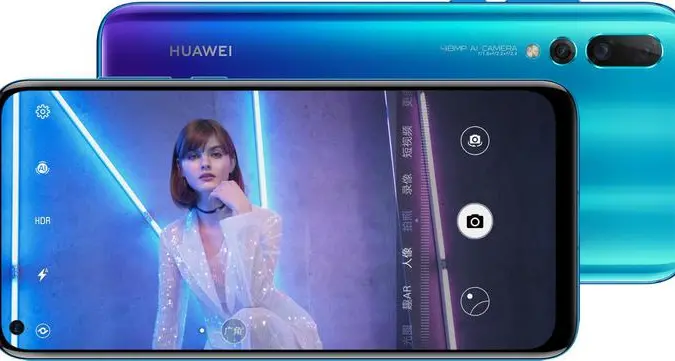 Huawei Nova 4, lo smartphone con lo schermo forato