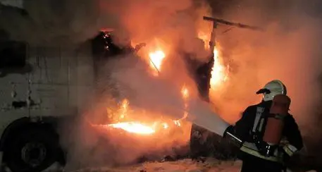 Rogo in galleria ferroviaria, feriti cinque operai