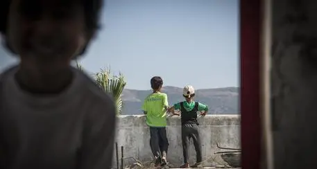 Più di metà dei bimbi italiani passa le vacanze a casa