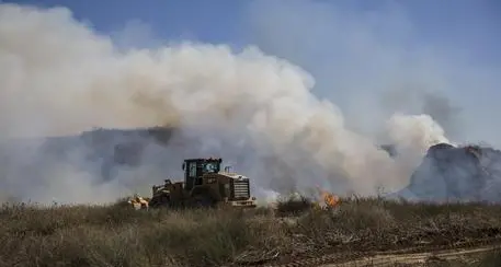 Gaza: un morto e 30 feriti in scontri