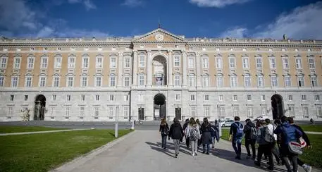 Custodi assenteisti a Reggia Caserta, 6 licenziati in tronco
