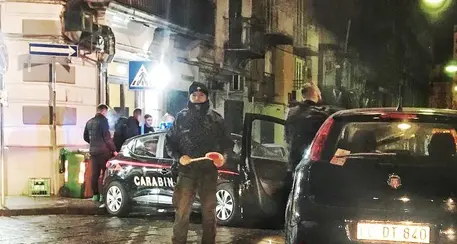 Napoli, ucciso a coltellate durante lite