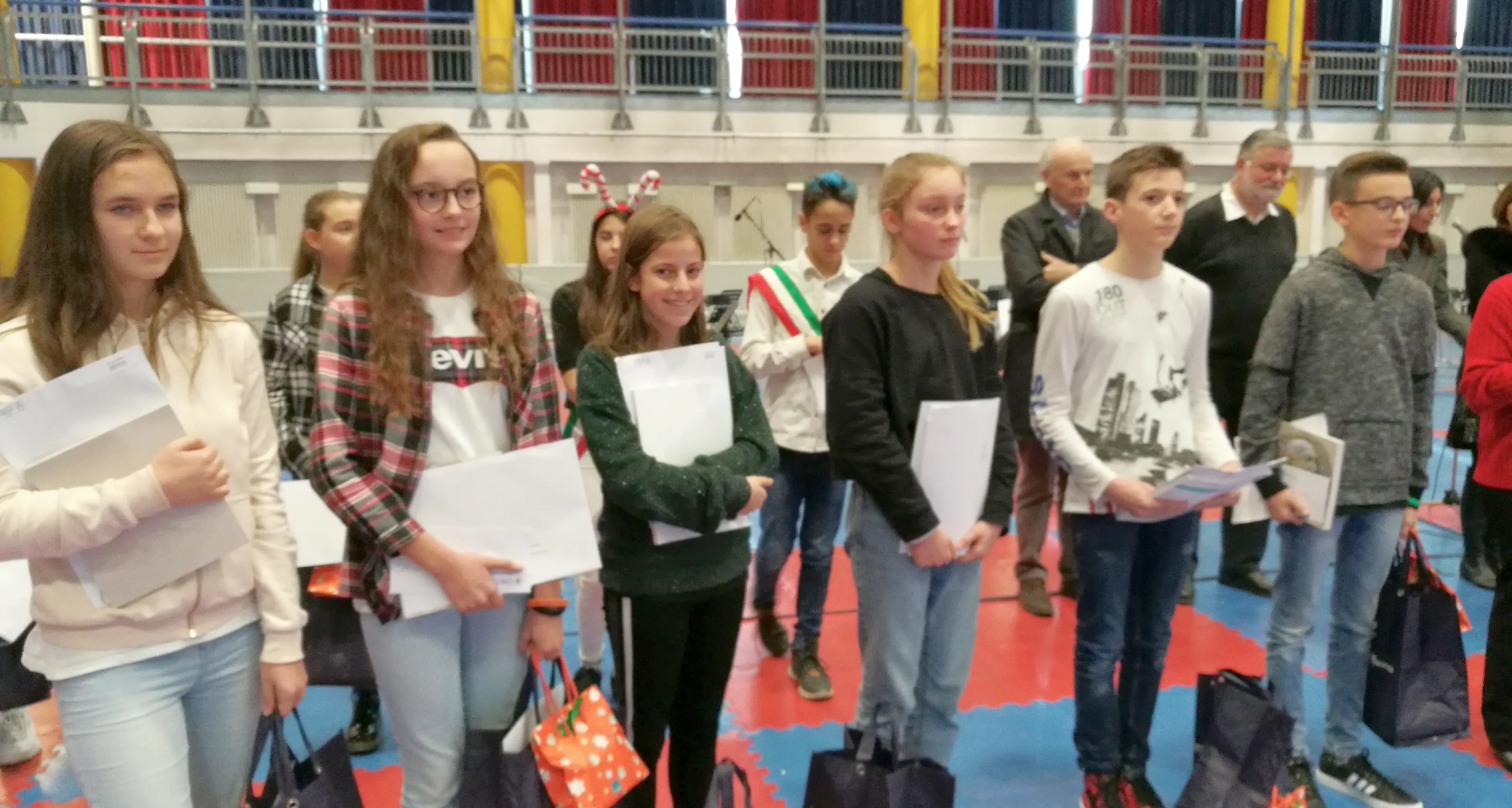 Al Palavis consegnati a sei studenti delle medie, i Premi Aldo Stainer