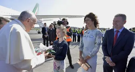 Papa in Irlanda: «Pedofilia, noi abbiamo fallito»