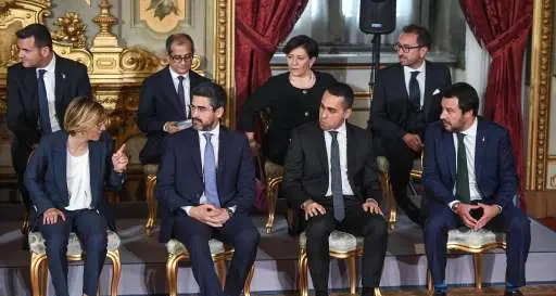 Giulia Bongiorno il ministro più ricco In fondo alla classifica Riccardo Fraccaro