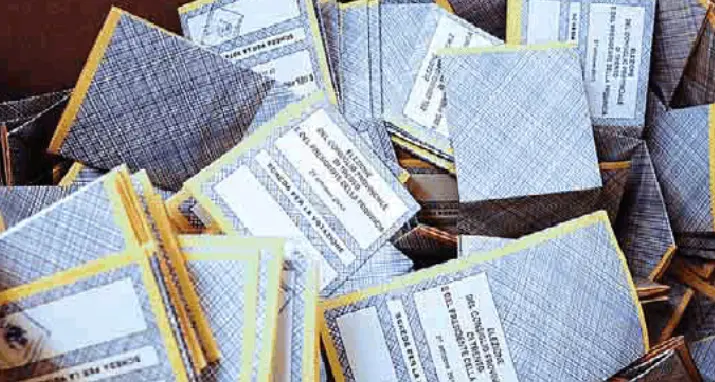 Iniziate le operazioni di spoglio dei voti Affluenza in leggero aumento 64,05%