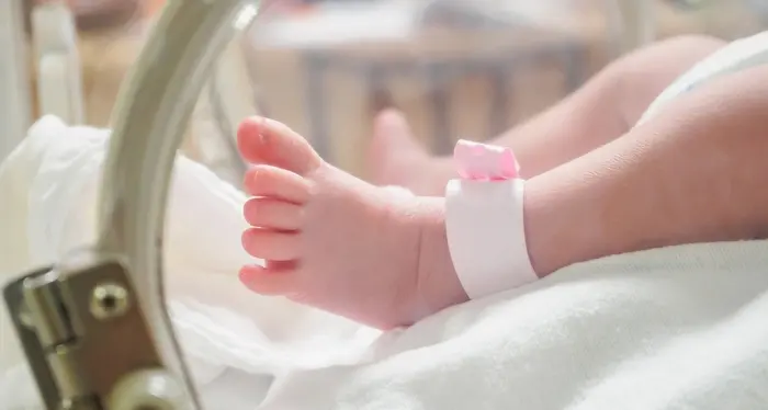 Nata la prima bambina grazie all’utero di una donatrice deceduta