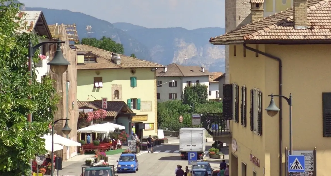 Sul progetto della piazza di Fai una pioggia di osservazioni