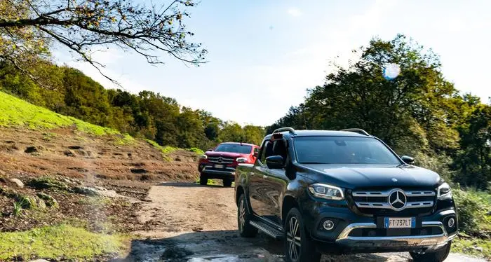 Mercedes Classe X 350d 4MATIC, il pick up nato per la guida offroad