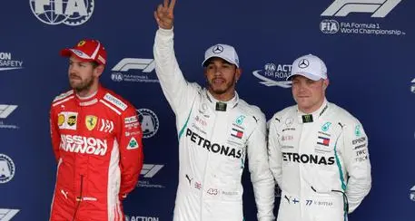 Formula 1, Gp Brasile: pole Hamilton, Vettel secondo