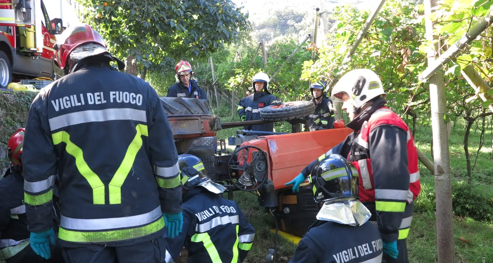 Tragico incidente in campagna in località Ceole Agricoltore muore schiacciato dal trattore