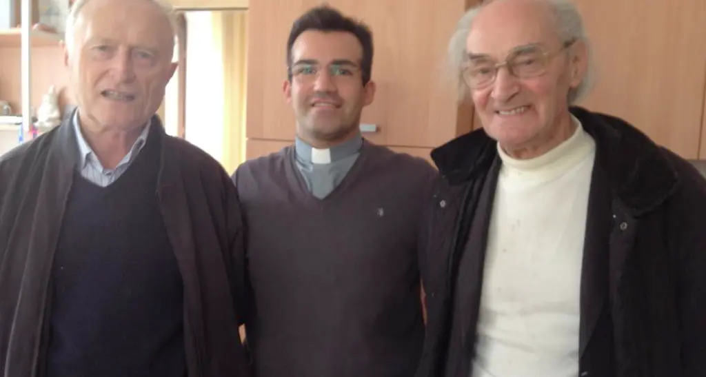 La comunità festeggia don Remo Dorigatti Novant'anni e 56 da parroco di Mala
