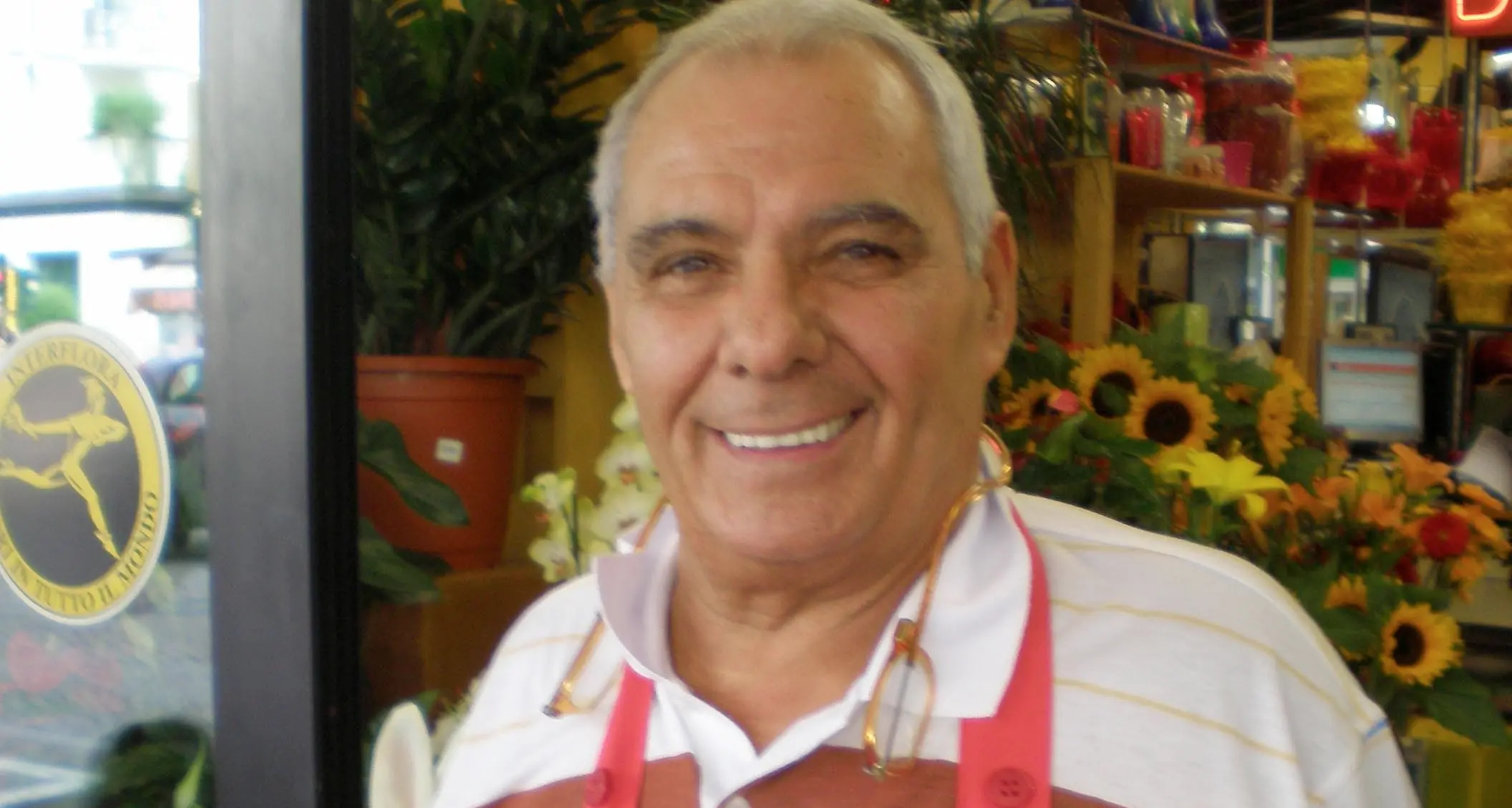 Addio a Mario De Boni: a 78 anni se n'è andato lo storico fioraio della città