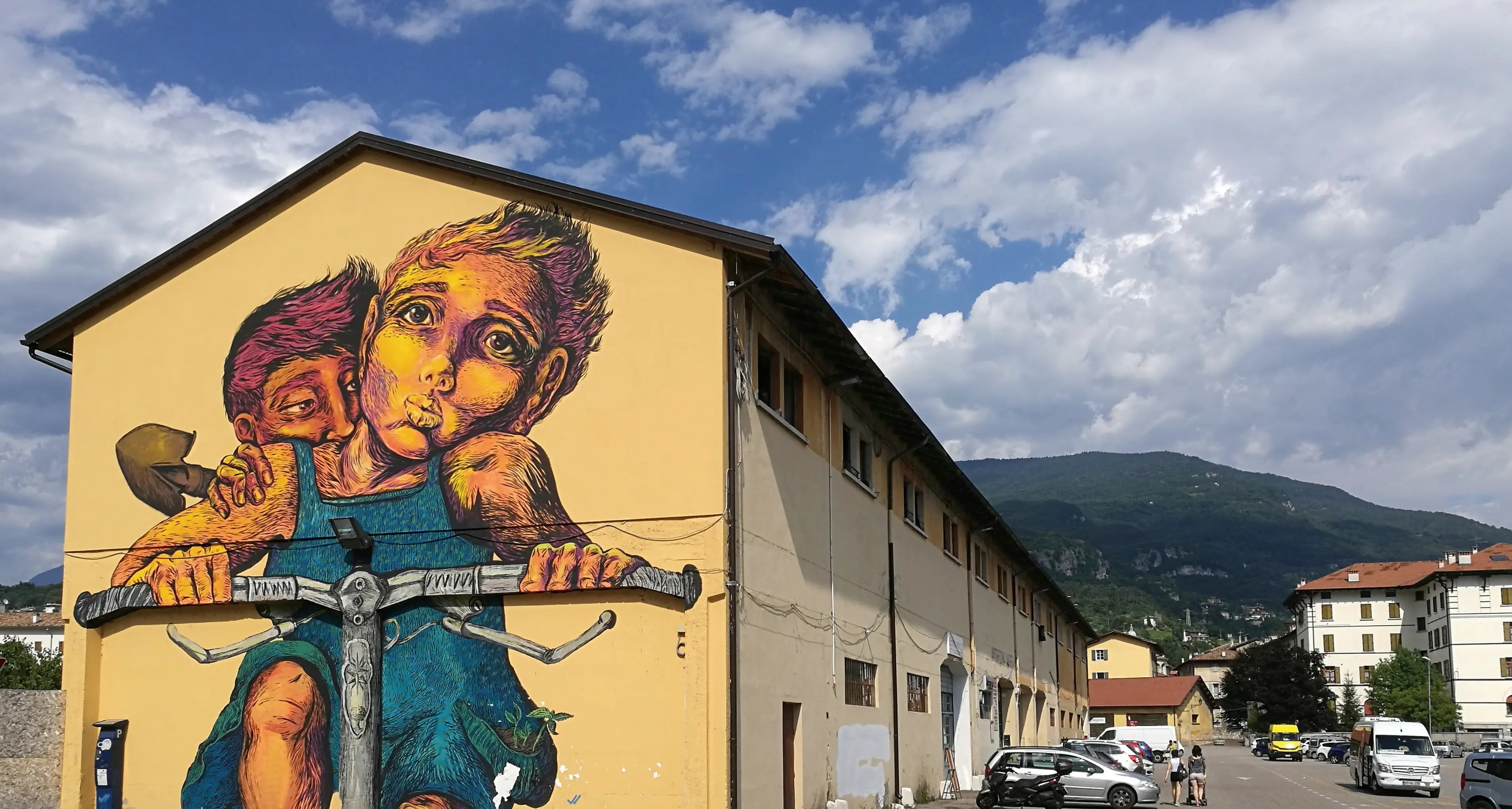 Edifici giù al Follone: altri 100 posti auto