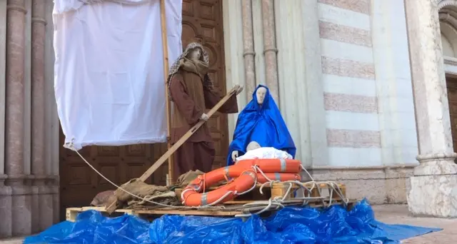 Il presepio con la zattera alla chiesa del Santissimo