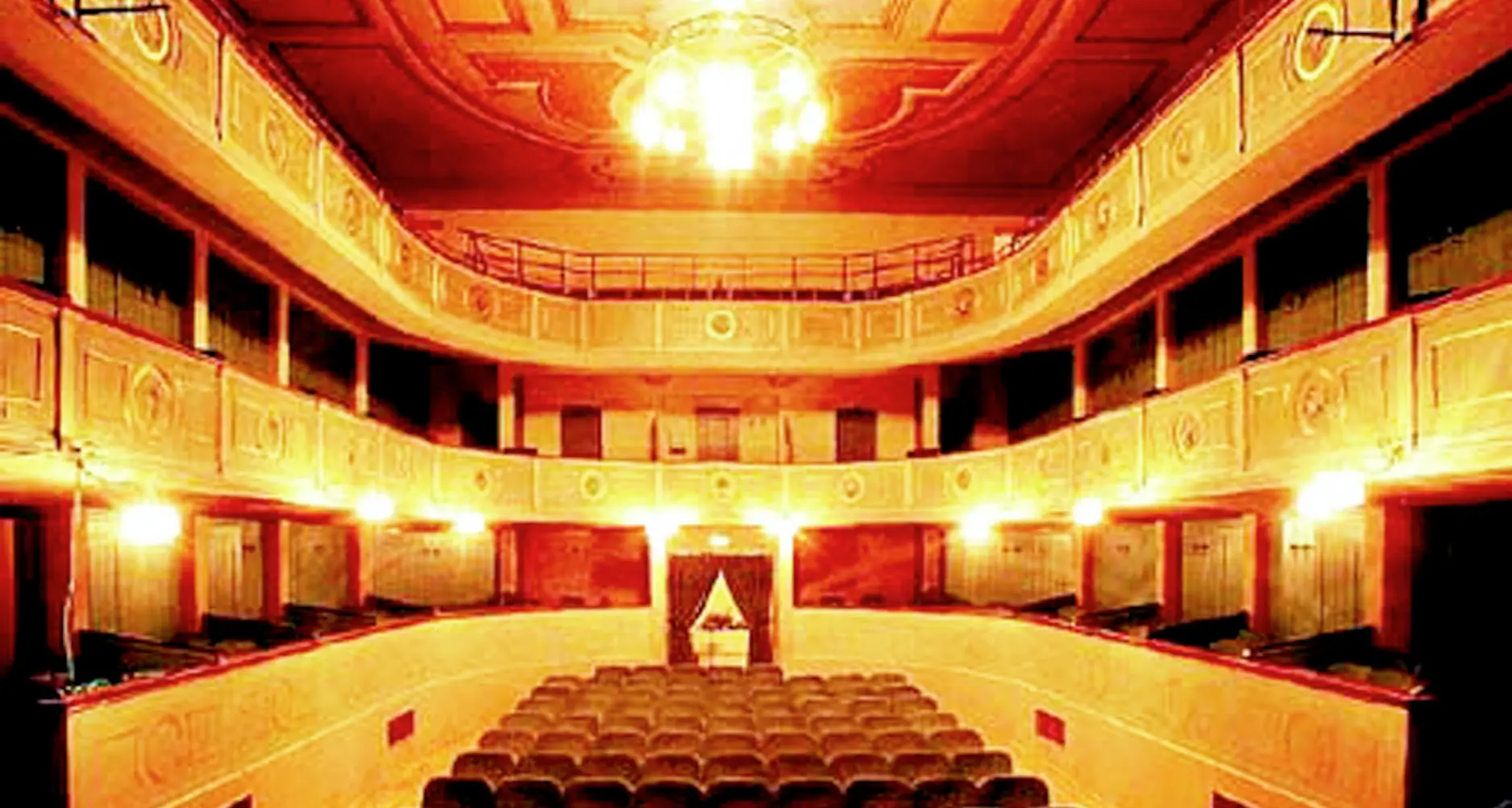 Il ministro Franceschini: \"In zona gialla, riapertura di teatri e musei dal 27 marzo\"