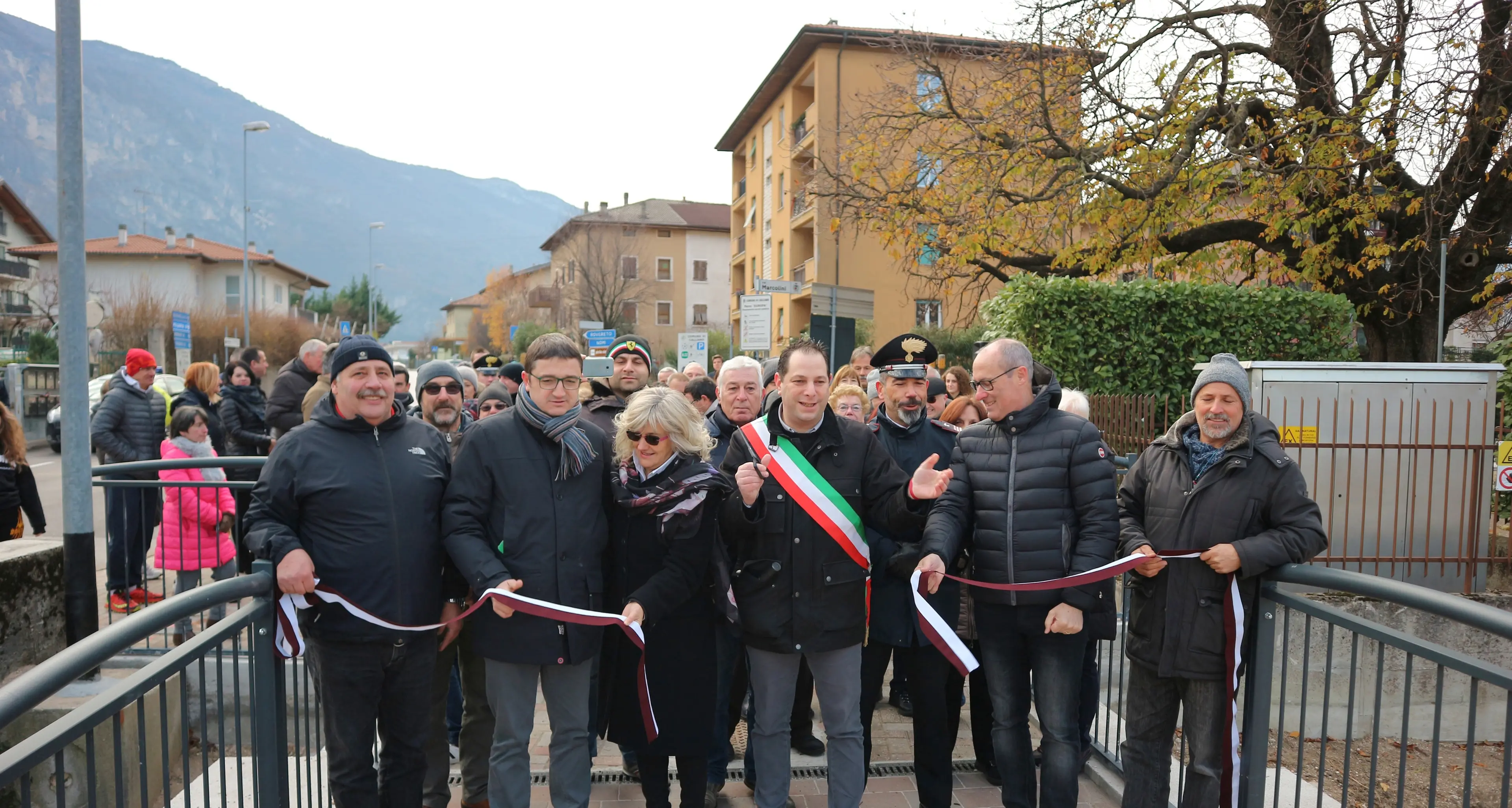 Nuovo ponte ciclabile sul rio Cavallo