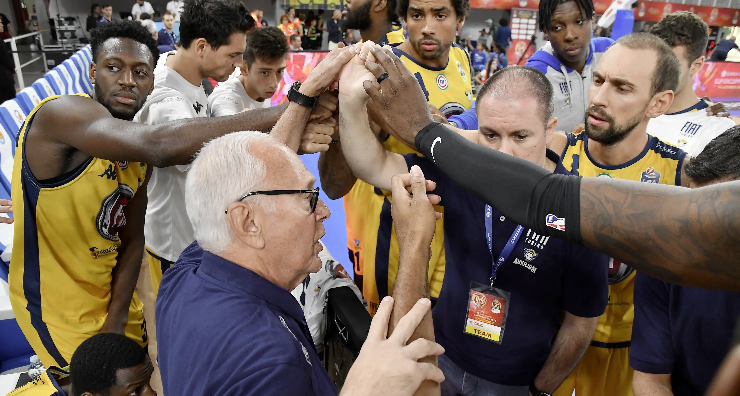 Tra Larry Brown è finita con Torino, il mitico coach licenziato la squadra è stata affidata a Galbiati il vice allenatore
