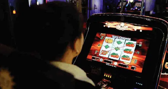 Slot e azzardo, a Pergine oltre 1200 euro all'anno pro capite