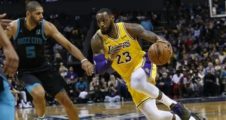 Nba: LeBron e Lonzo come Magic e Jabbar