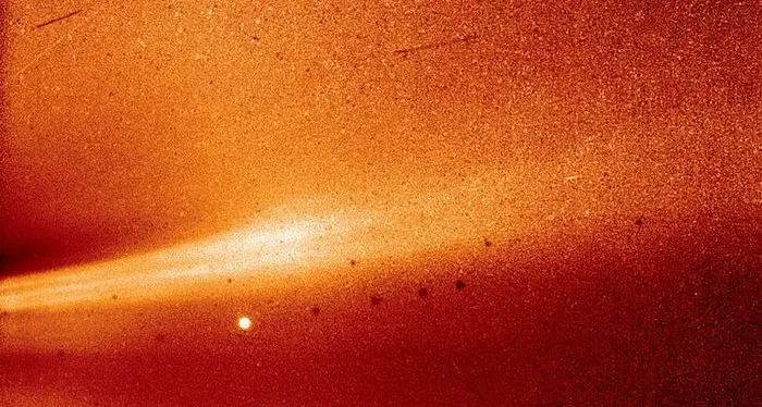Una sonda fotografa il Sole da vicino