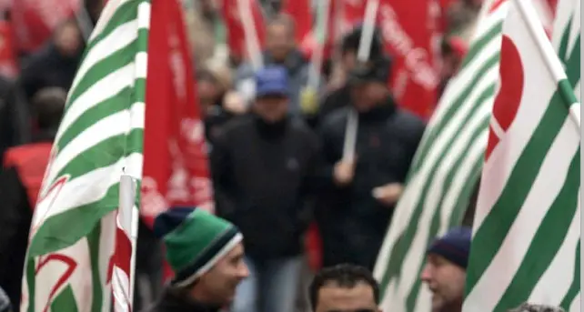 Tagli all'accoglienza, posti di lavoro in meno per i trentini