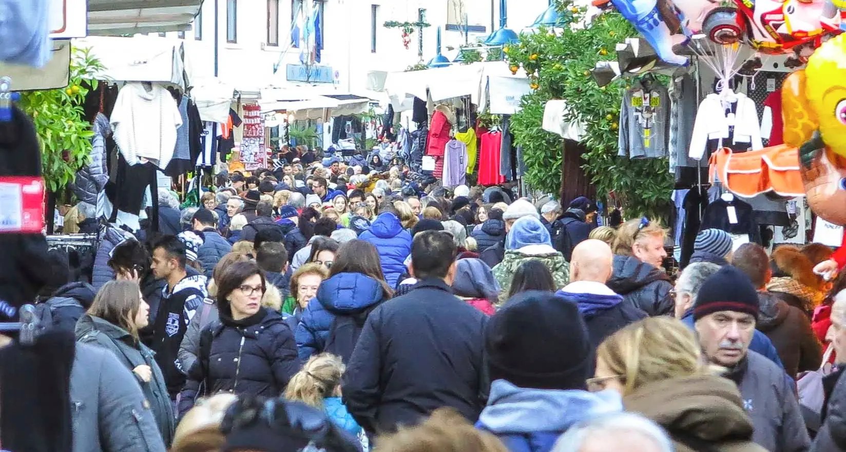 A Riva tutto è pronto per la Fiera di S. Andrea