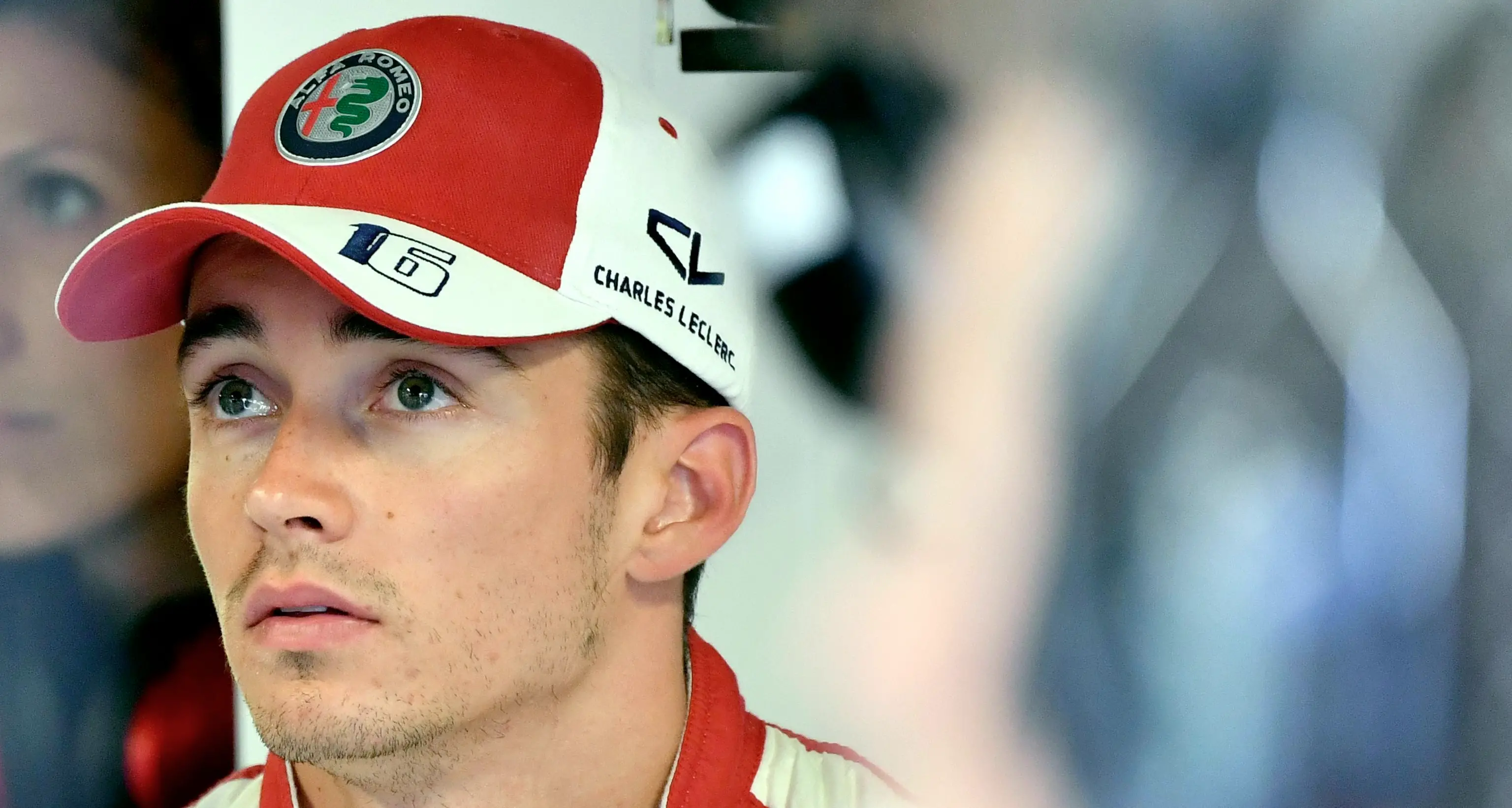 F1, Leclerc stupisce al primo giorno in Ferrari