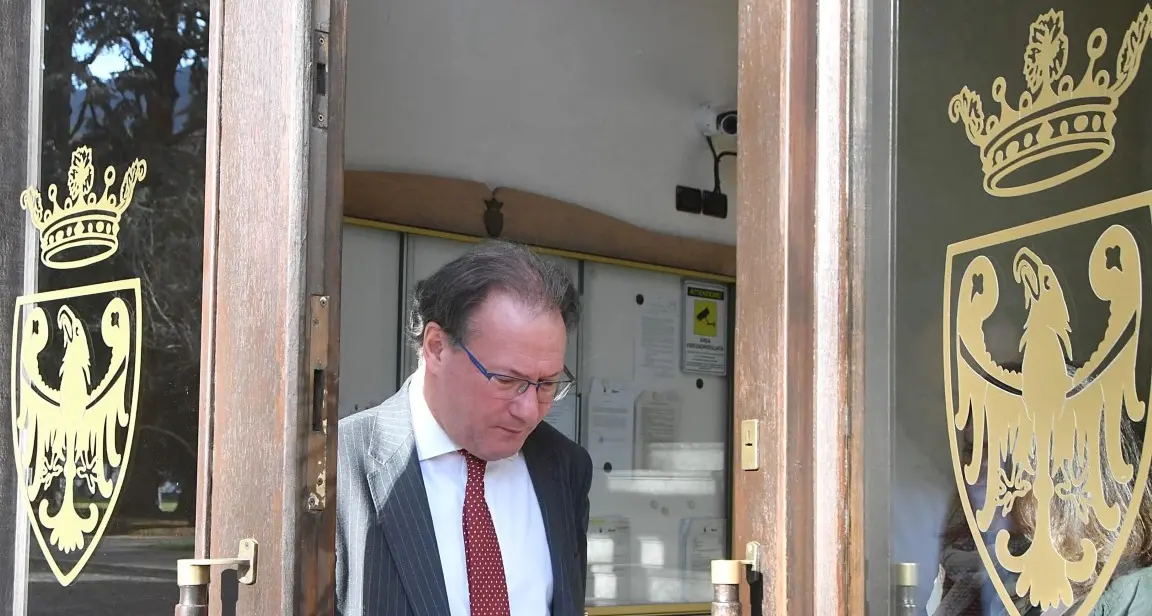 Guardie giurate a presidio delle chiese Il sindaco Andreatta adesso apre
